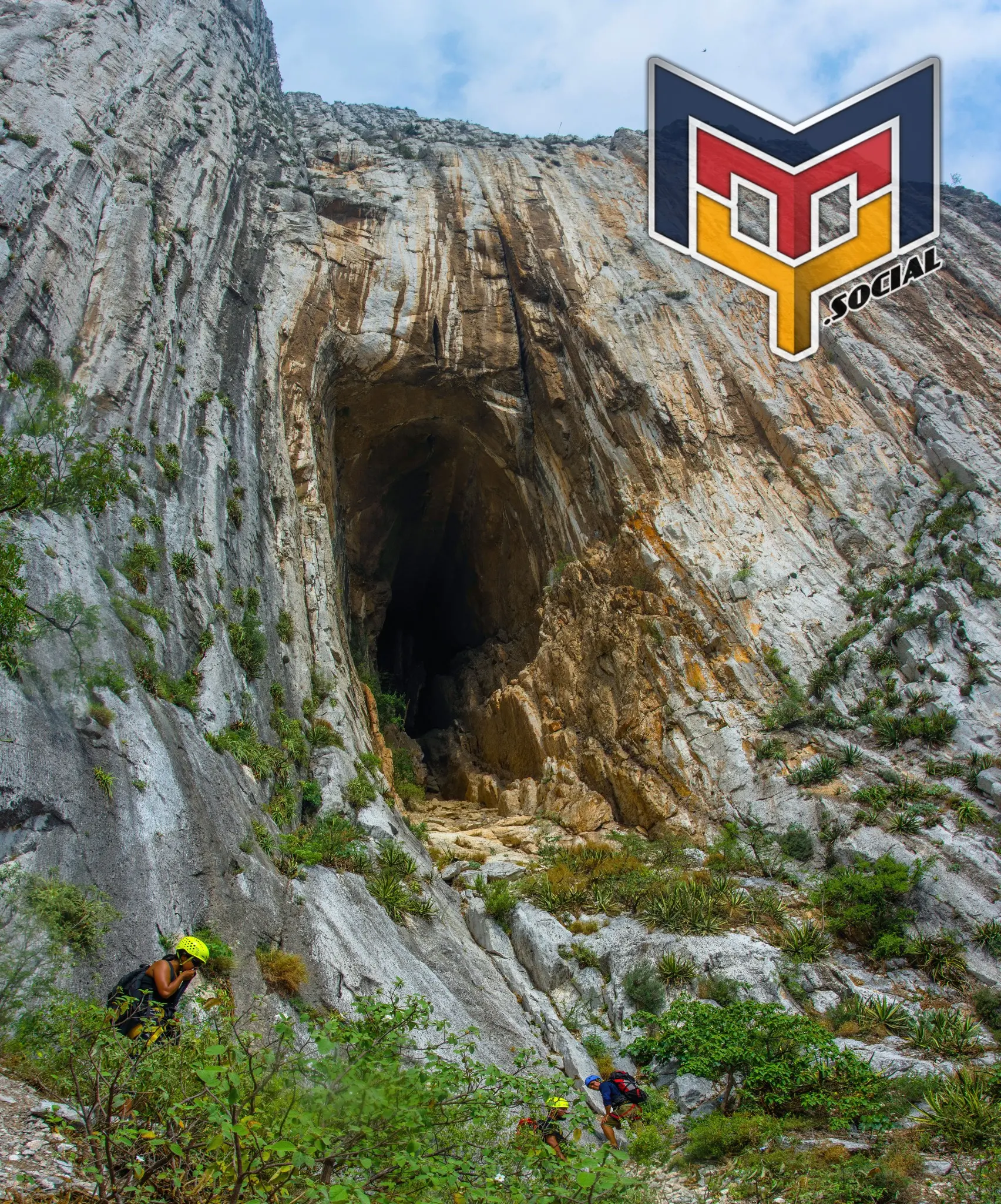 Cueva de la virgen - 01 de Mayo del 2016 - Parque la Huasteca | Colecciones multimedia | Mty.social