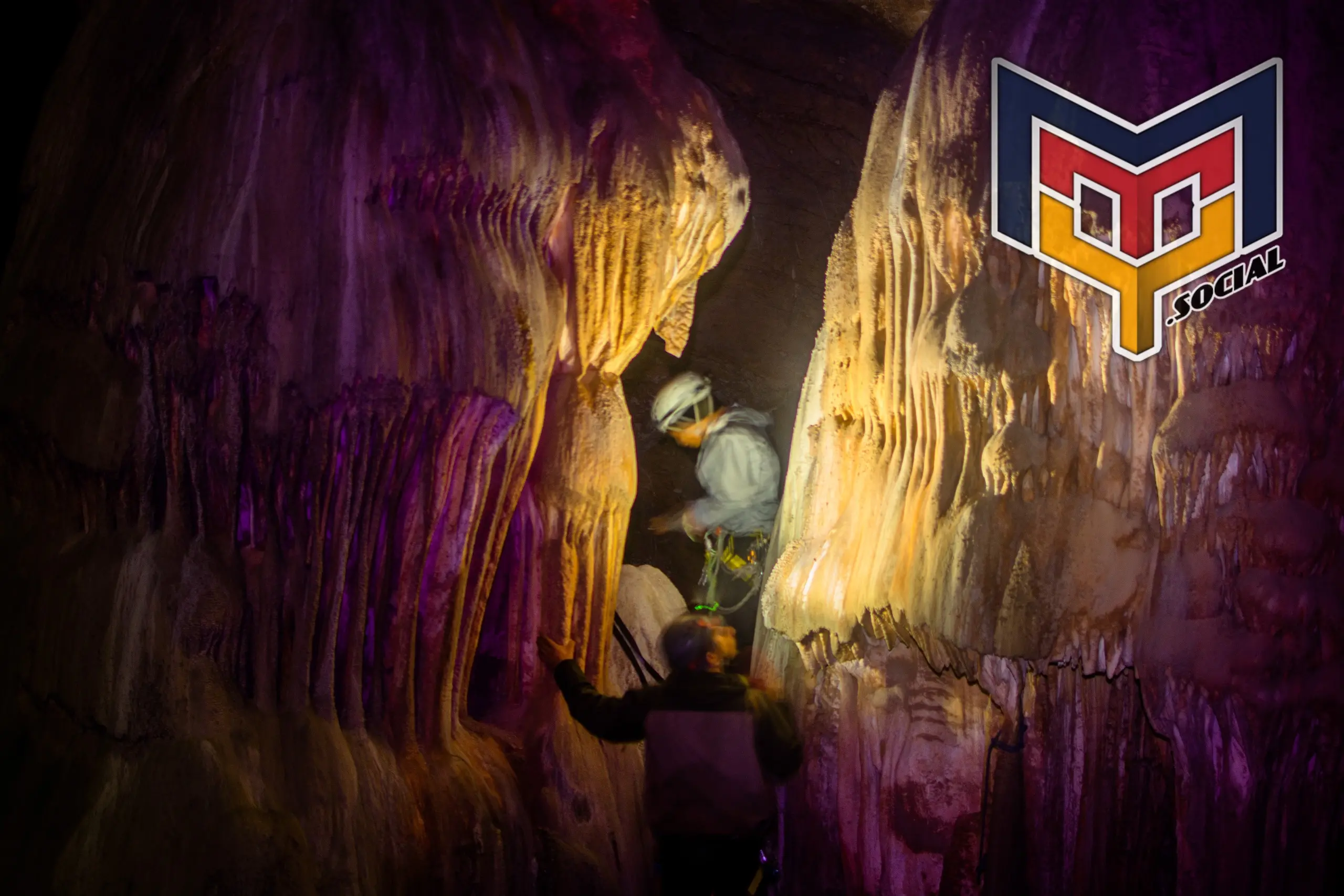 Cerro de mitras - Grutas en el cerro 29 de Diciembre del 2017 | Colecciones multimedia | Mty.social