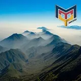 Sierra montañosa detras del cerro de la Silla vista desde el Pico Norte