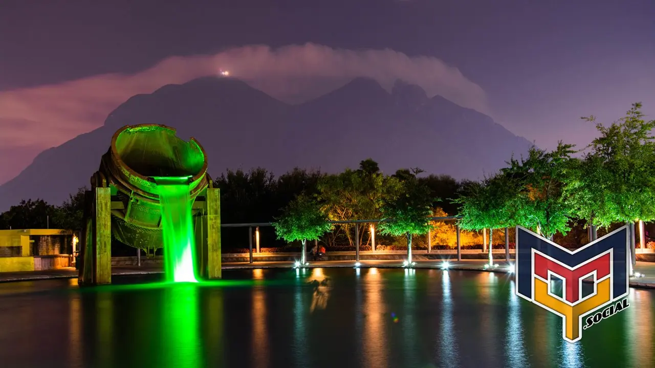 Encanto nocturno en el Paseo Santa Lucía