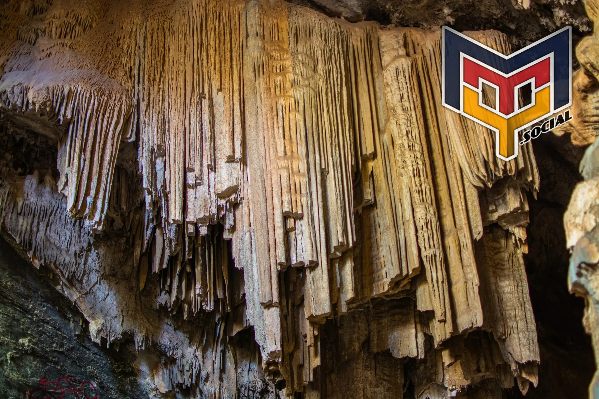 Cerro de mitras - Grutas en el cerro 19 de Marzo del 2018 | Colecciones multimedia | Mty.social