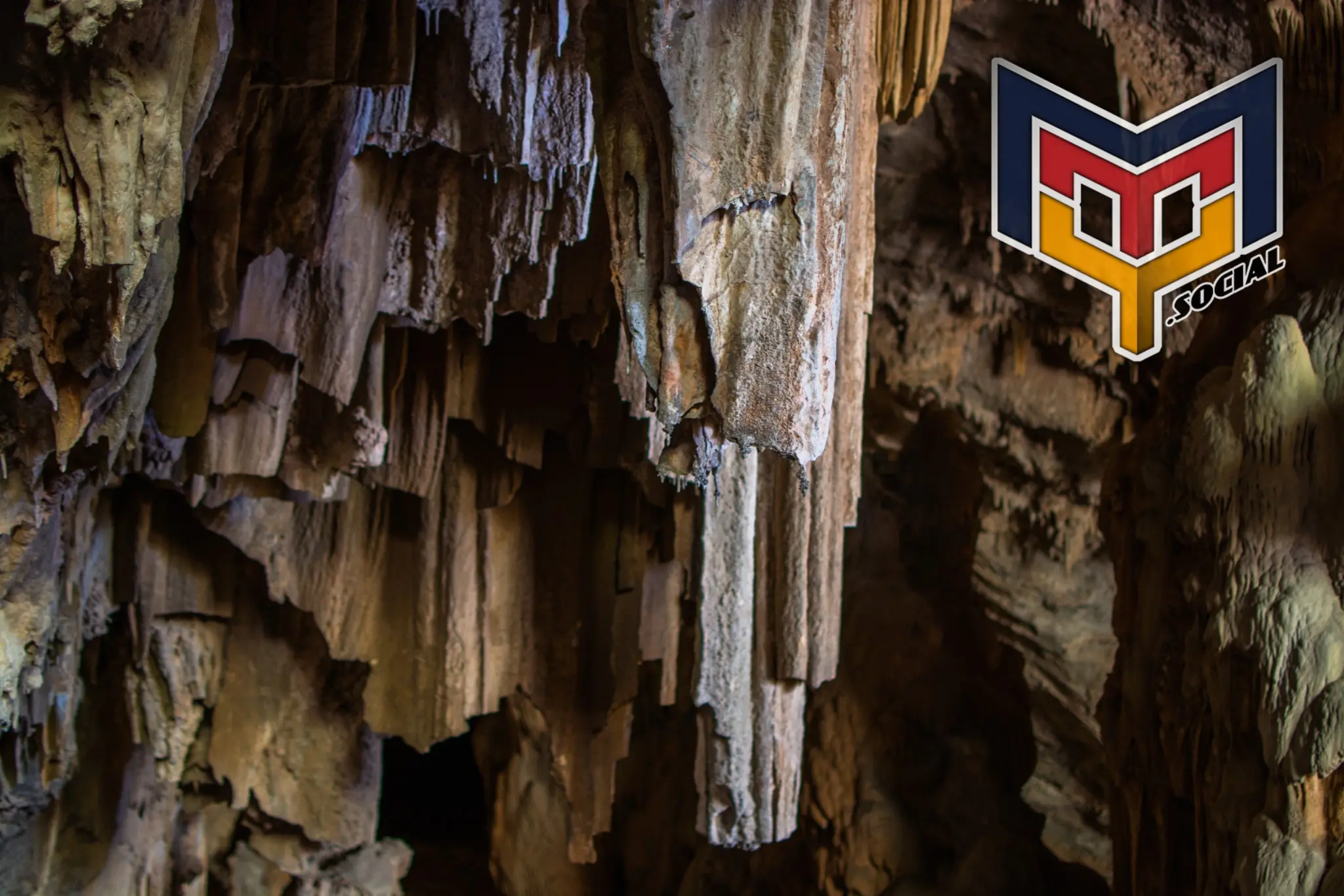 Cerro de mitras - Grutas en el cerro 19 de Marzo del 2018 | Colecciones multimedia | Mty.social