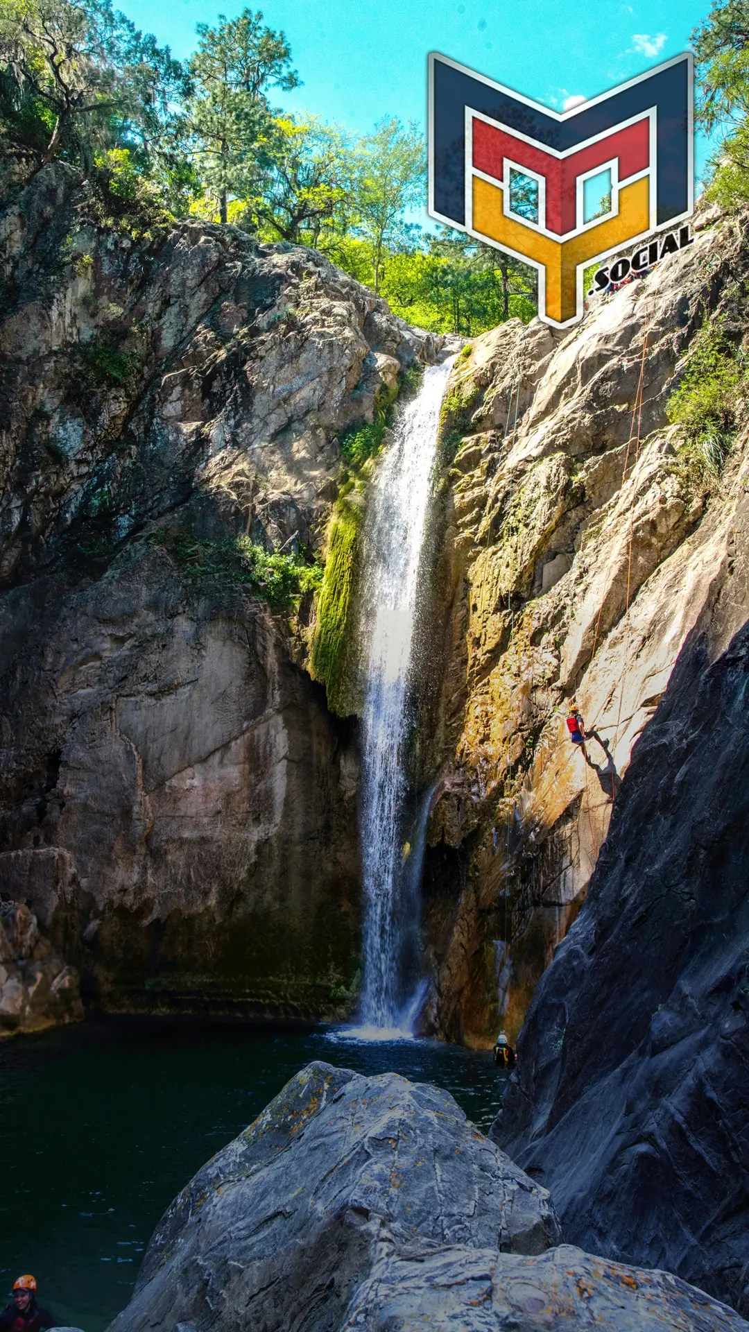 La primer cascada del recorrido de matacanes matacanes